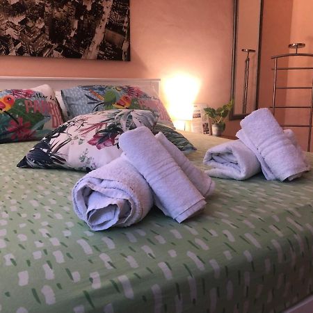 Cali-Formia B&B エクステリア 写真